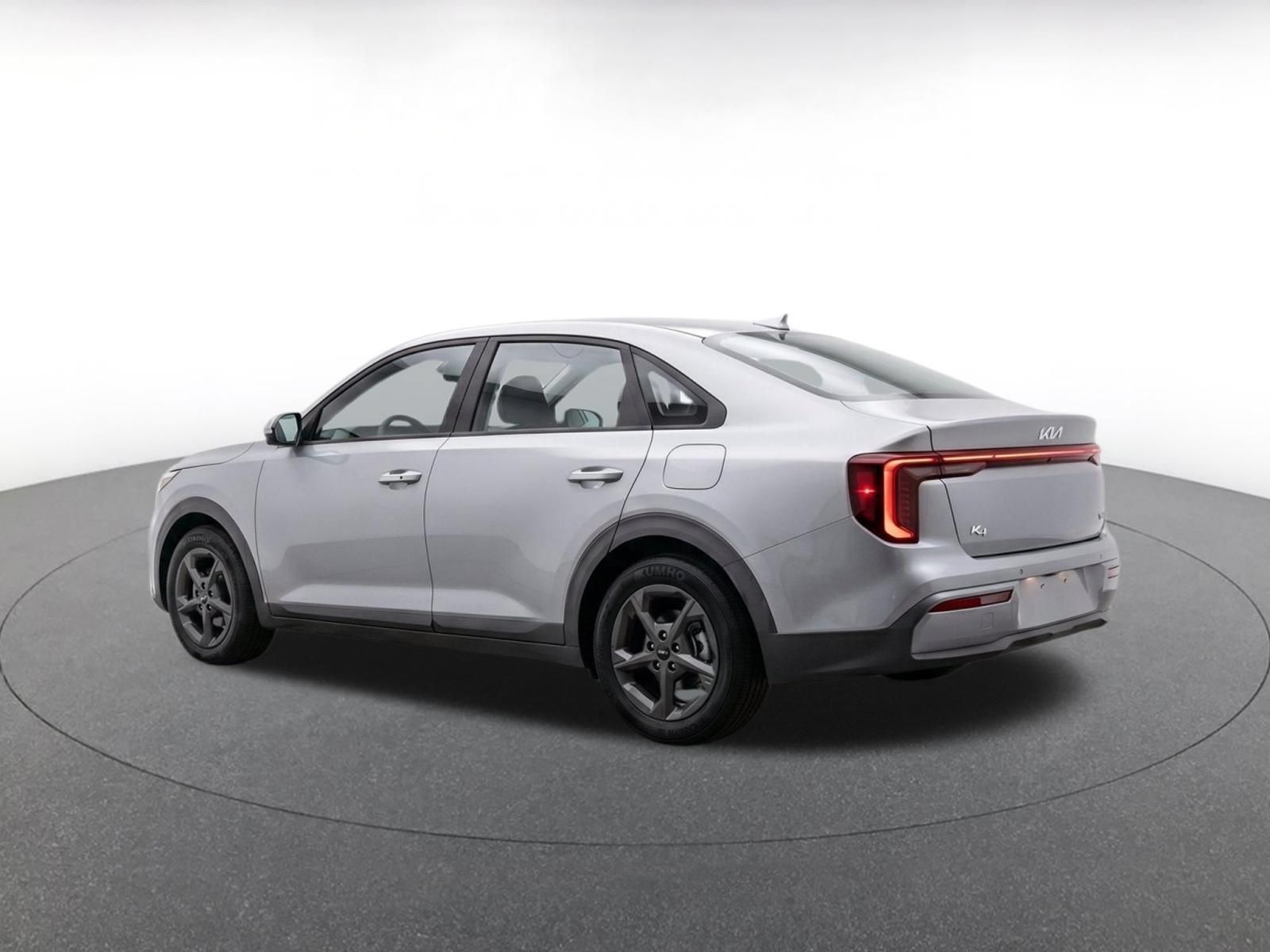 Used 2026 Kia K4 FWD image 6