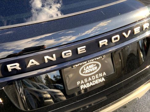 Used 2020 Land Rover Range Rover Velar S image 30