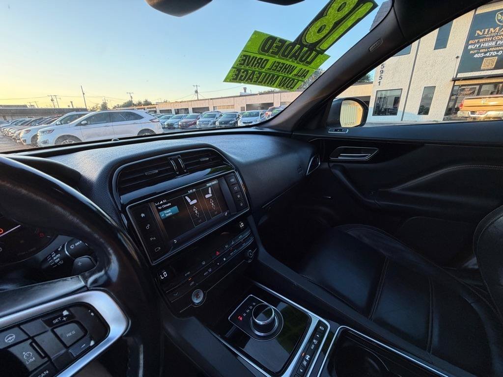 Used 2018 Jaguar F-PACE Prestige AWD/4WD image 54