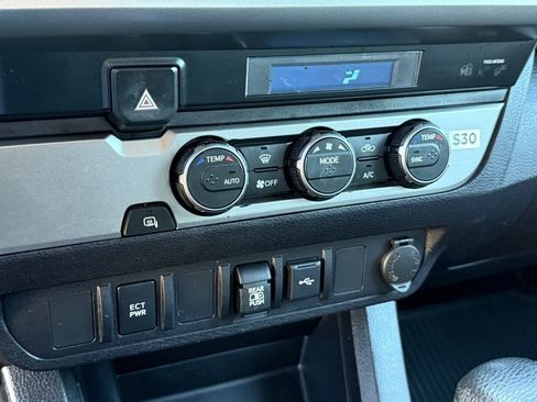 Certified 2021 Toyota Tacoma TRD Sport image 26