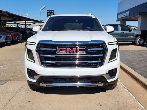 New 2026 GMC Yukon Elevation image 8