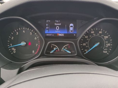 Used 2018 Ford Focus Titanium image 32