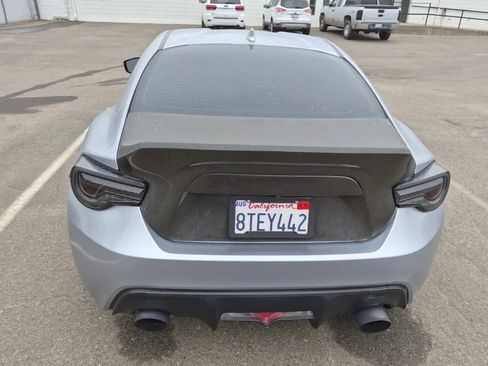 Used 2015 Scion FR-S image 3