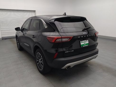 Used 2023 Ford Escape Active w/ Tech Pack #1 AWD/4WD image 5