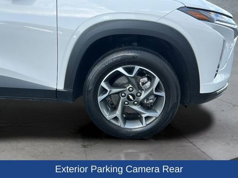 Certified 2024 Chevrolet Trax LT w/ Driver Confidence Package FWD image 30
