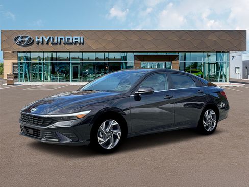 New 2026 Hyundai Elantra Limited w/ Cargo Package FWD image 2