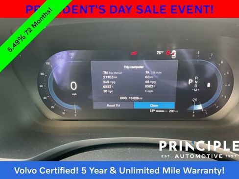 Certified 2025 Volvo V60 B5 Cross Country Plus image 18