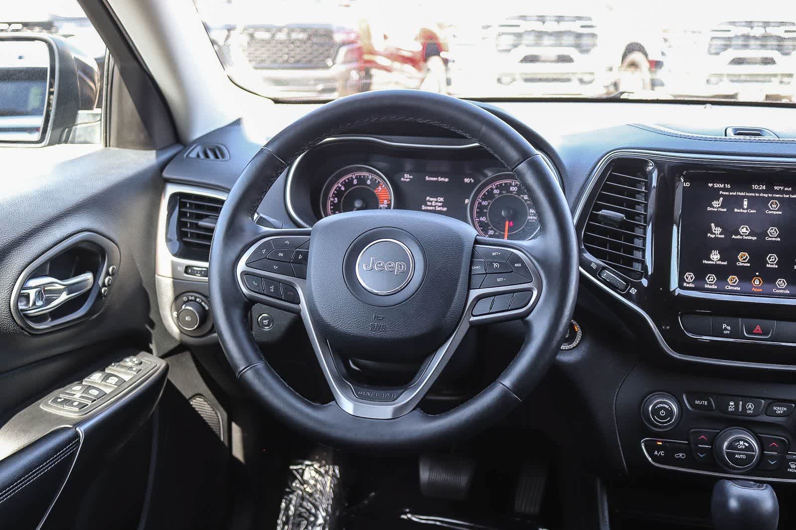 Used 2019 Jeep Cherokee Limited FWD image 15