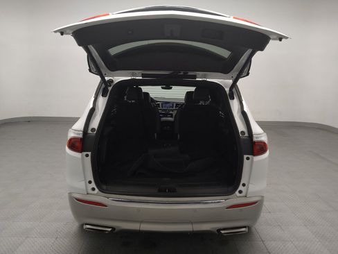 Used 2022 Buick Enclave Premium FWD image 29