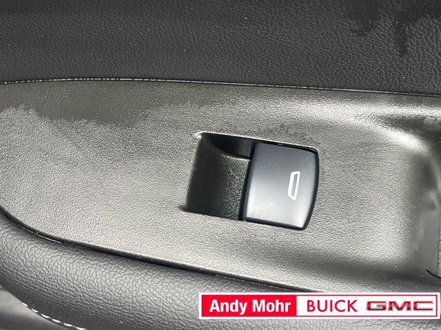 Used 2025 Chevrolet Blazer LT w/ Convenience Package FWD image 41