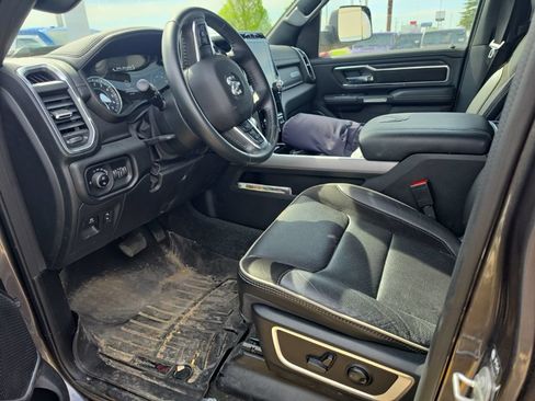 Used 2023 RAM 1500 Laramie AWD/4WD image 11