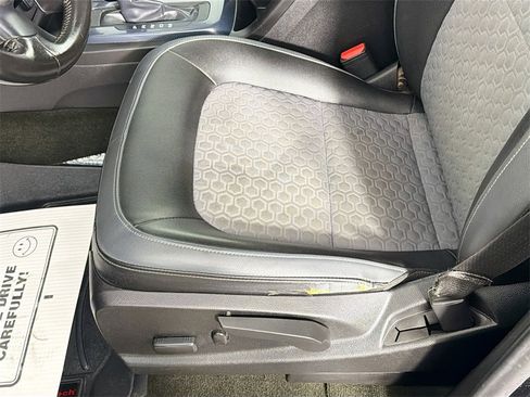 Used 2015 Chevrolet Colorado Z71 image 17