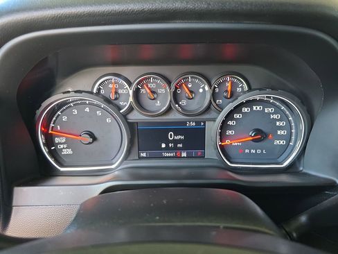 Certified 2019 Chevrolet Silverado 1500 LT image 12