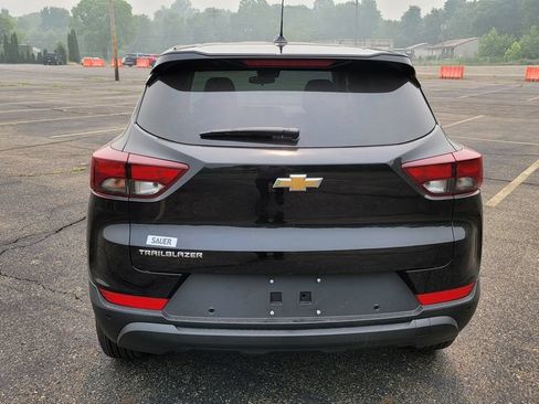 New 2026 Chevrolet TrailBlazer LS w/ LS Convenience Package FWD image 10