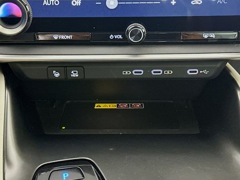Used 2023 Lexus RZ 450e Premium w/ Technology Package AWD/4WD image 26