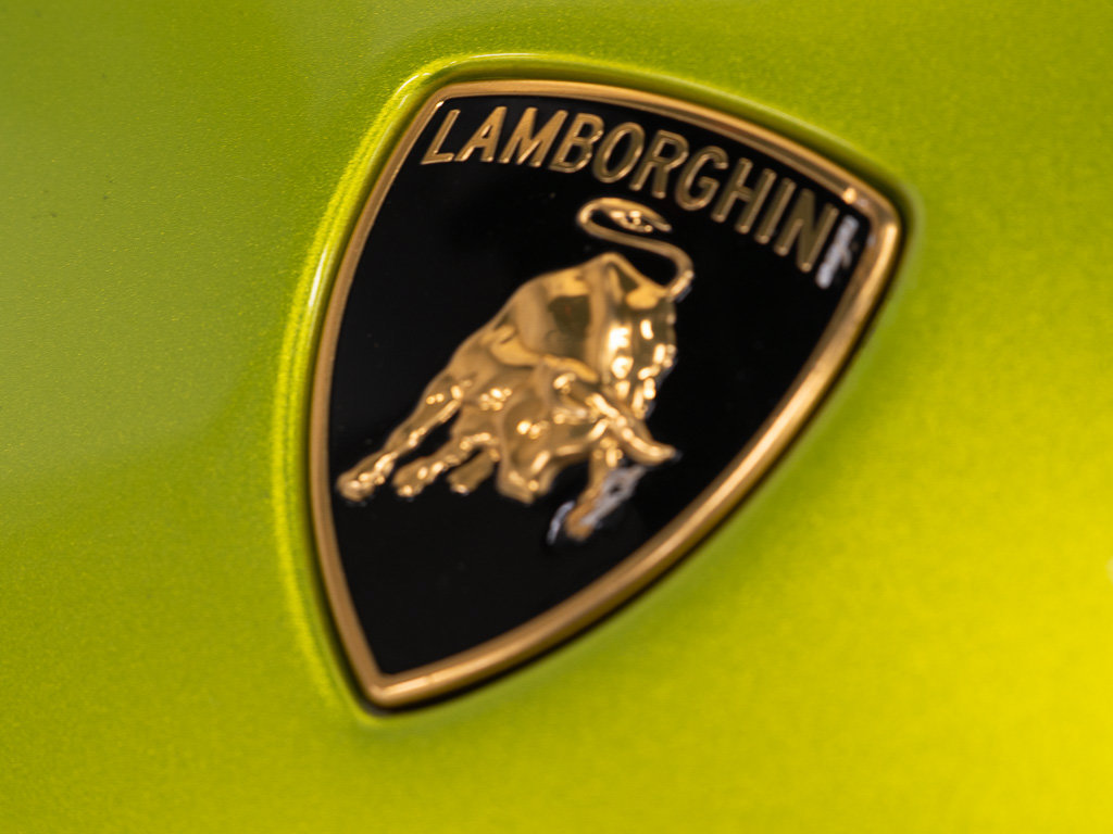 Used 2023 Lamborghini Huracan STO RWD image 45
