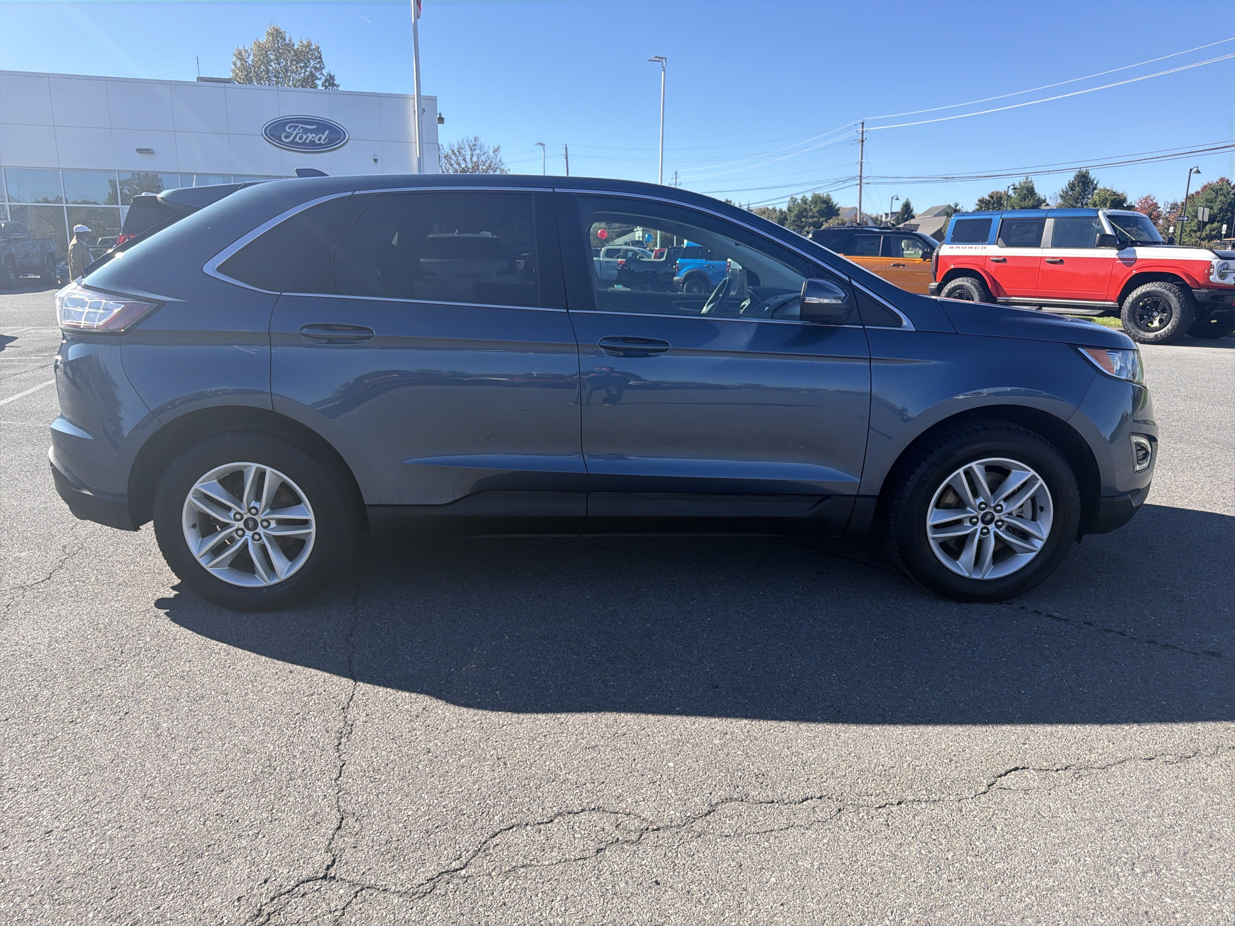 Used 2018 Ford Edge SEL w/ Equipment Group 201A AWD/4WD image 1