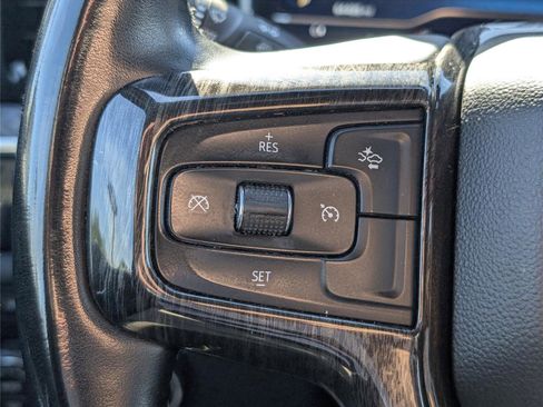 Used 2024 Chevrolet Silverado 2500 LT image 18