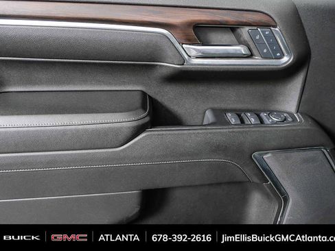 Used 2024 GMC Sierra 1500 SLT image 6