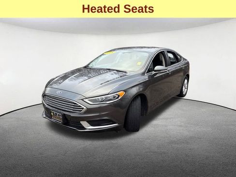 Used 2018 Ford Fusion SE image 5