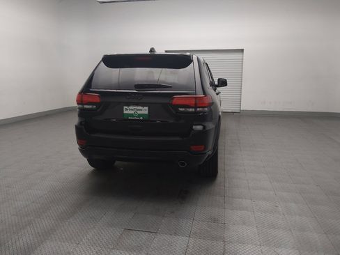 Used 2019 Jeep Grand Cherokee Altitude RWD image 7