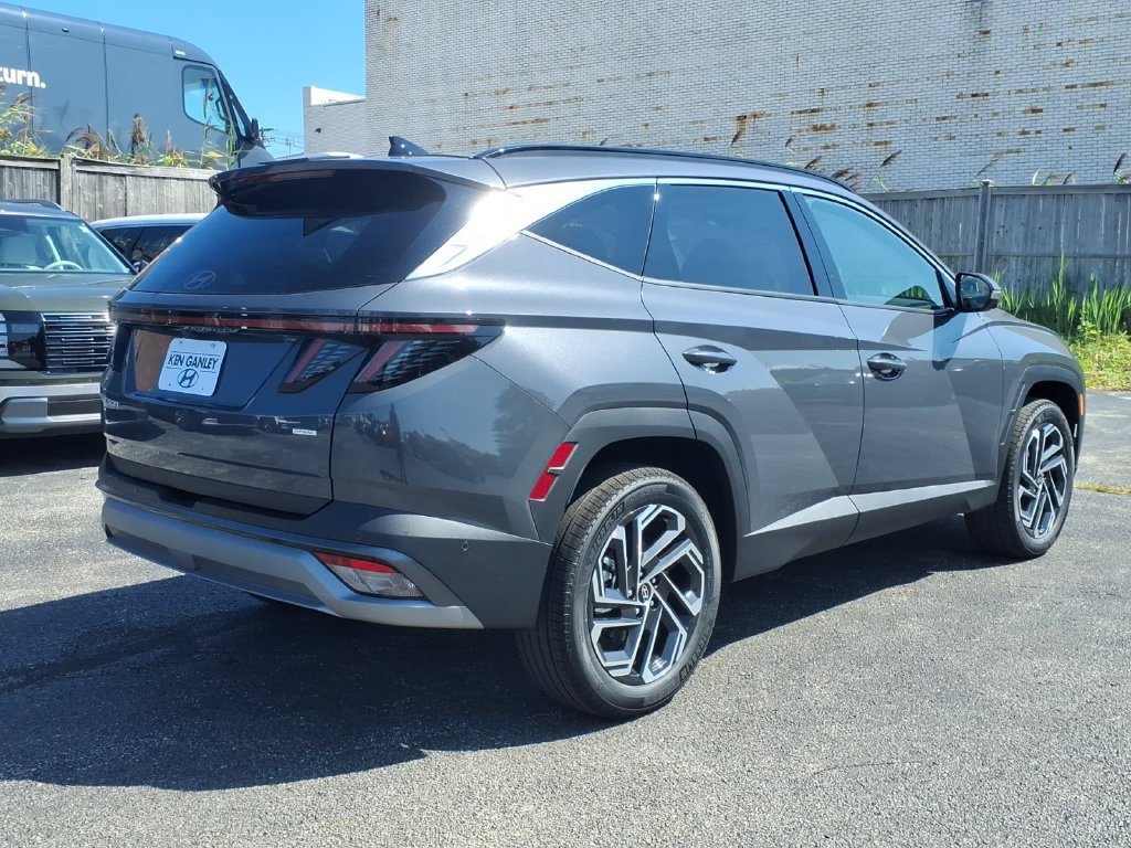 New 2026 Hyundai Tucson Limited AWD/4WD image 3