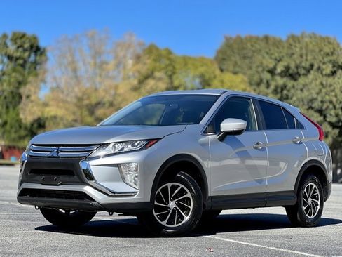 Used 2020 Mitsubishi Eclipse Cross ES image 1