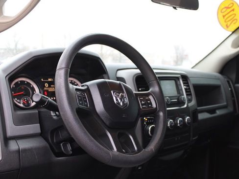 Used 2018 RAM 1500 Express w/ Black Ram 1500 Express Group image 17