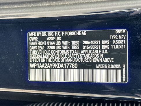 Used 2019 Porsche Cayenne image 35