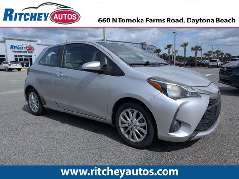 Used 2018 Toyota Yaris LE FWD image 1