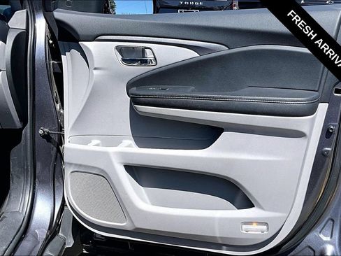 Used 2022 Honda Ridgeline RTL-E image 28