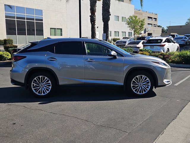 Used 2022 Lexus RX 450h AWD w/ Luxury Package image 5