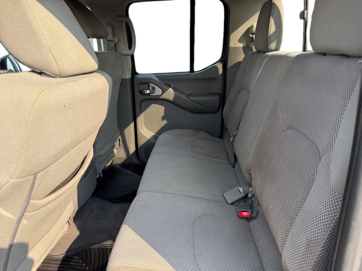 Used 2019 Nissan Frontier SV AWD/4WD image 20