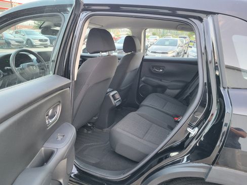 Used 2023 Honda HR-V LX image 20