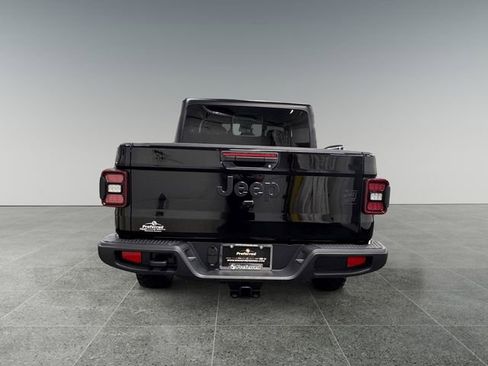 New 2026 Jeep Gladiator Sport AWD/4WD image 22