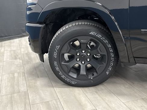 New 2026 RAM 1500 4x4 Crew Cab image 37