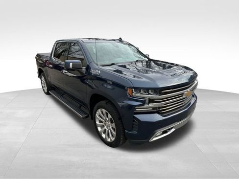 Used 2020 Chevrolet Silverado 1500 High Country w/ Technology Package image 7