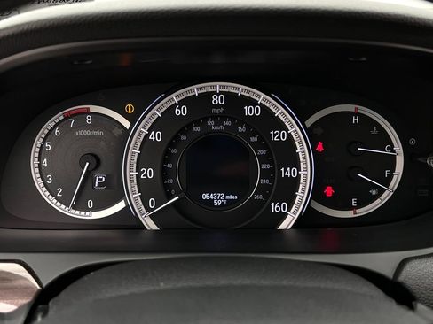 Used 2017 Honda Accord Touring image 22