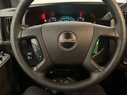 Used 2024 GMC Savana 2500 w/ Driver Convenience Package image 5