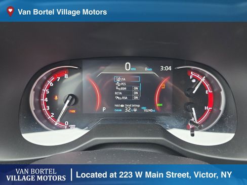 Used 2025 Toyota RAV4 XLE w/ Weather Package image 13
