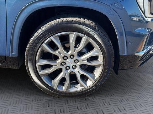 Certified 2024 GMC Acadia Denali w/ Super Cruise Package image 30