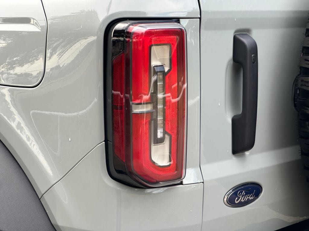 Used 2023 Ford Bronco Wildtrak AWD/4WD image 12