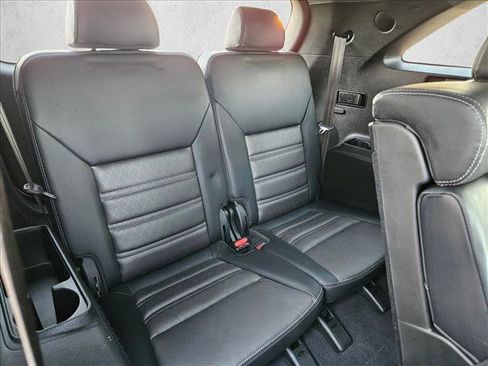 Used 2019 Kia Sorento SX image 22