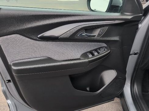 Used 2023 Chevrolet TrailBlazer LT image 17