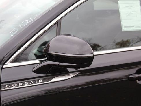 New 2026 Lincoln Corsair Premiere AWD/4WD image 11