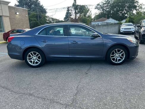 Used 2013 Chevrolet Malibu LT w/ Power Convenience Package FWD image 4