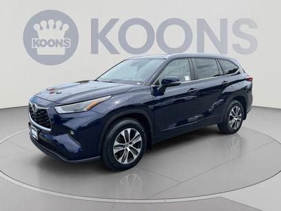 Used 2023 Toyota Highlander XLE