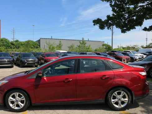 Used 2014 Ford Focus SE FWD image 6