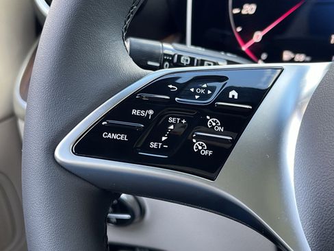 New 2026 Mercedes-Benz GLC 300 4MATIC image 30