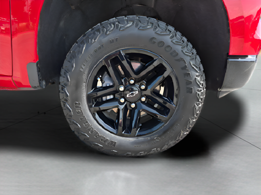 Used 2024 Chevrolet Silverado 1500 LT Trail Boss w/ Convenience Package II AWD/4WD image 19